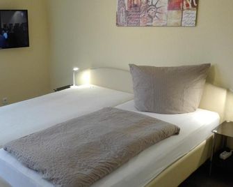 Hotel am Hindenburgplatz - Appenweier - Habitación