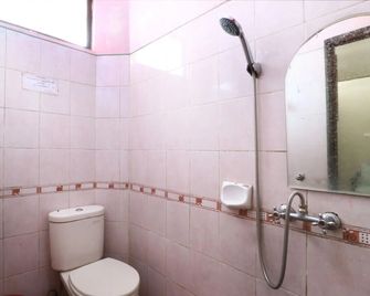 Hotel Arjuna - Cisarua - Habitación