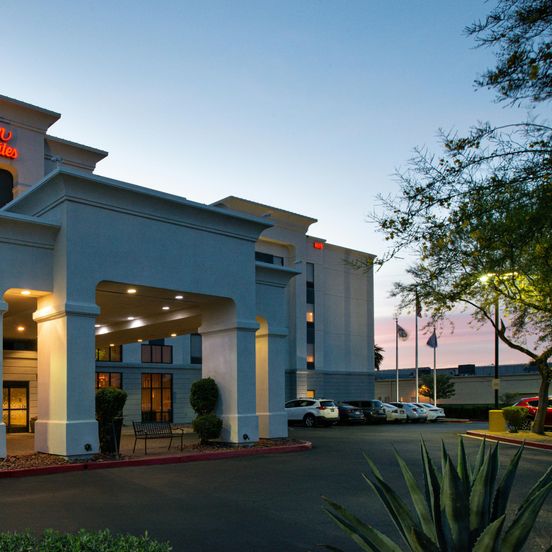 Hampton Inn & Suites Las Vegas Airport image 1