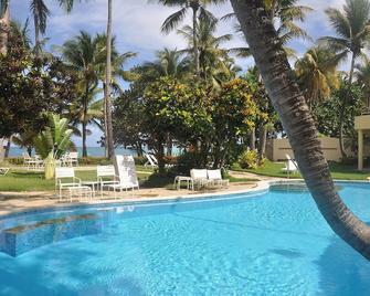Cabarete beachfront apartment, 2BD/2BTH, near all shops and restaurants - Cabarete - Pool