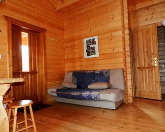 Hotel de plein air les Cariamas - Châteauroux-les-Alpes
