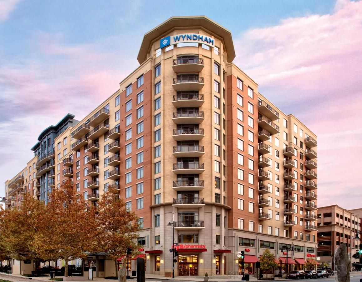 Wyndham National Harbor 2BR Apartment with Resort Access