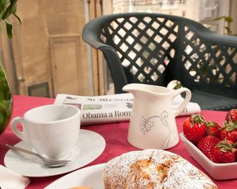 Leccesalento Bed And Breakfast - Lecce - Room amenity
