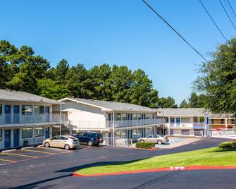 Motel 6 Longview, TX - Longview - Κτίριο