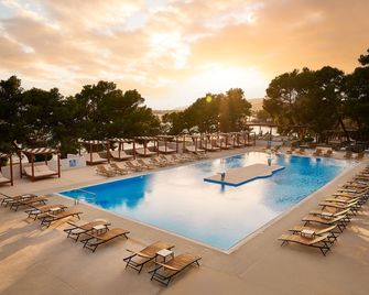 Hotel Imperial - Vodice - Bazén