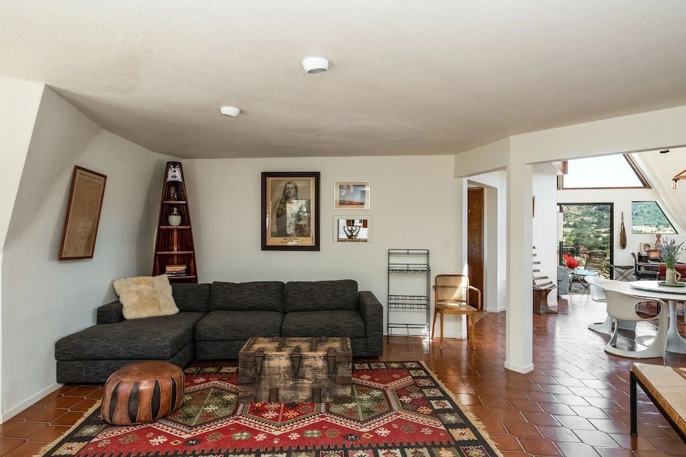 Inn Paradiso - פאסו רובלס - סלון