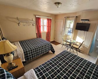 Motel Saint-Hilaire - Mont-Saint-Hilaire - Camera da letto