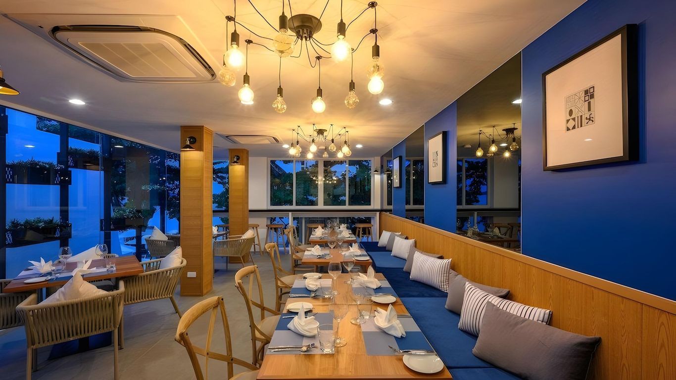 The Beachfront Hotel Phuket