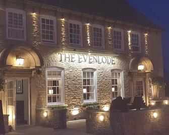 The Evenlode Hotel - Witney - Building