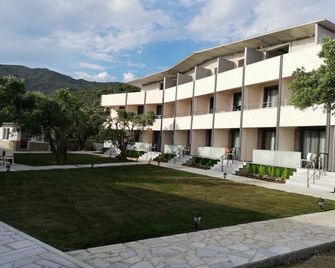 Mermer Beach Hotel - Marmara - Building