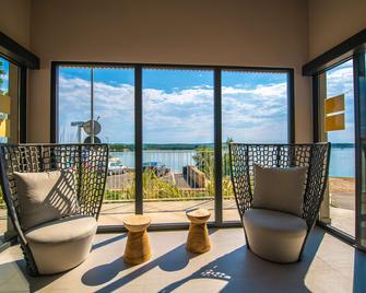 Arena One 99 Glamping - Medulin - Balkon