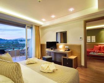 Royal Paradise Beach Resort & Spa - Potos - Chambre