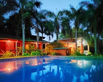 Posada 21 Oranges - Puerto Iguazú - Pool