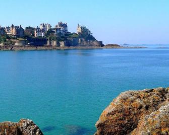 Large house full of charm in the romantic Brittany region - Combourg - Plage