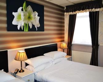 Lyndene Hotel - בלקפול - חדר שינה