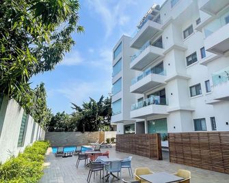 Accra Luxury Apartments at Lul Water - Accra