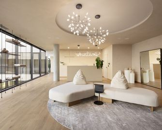 Hotel Materra - Osijek - Lobby