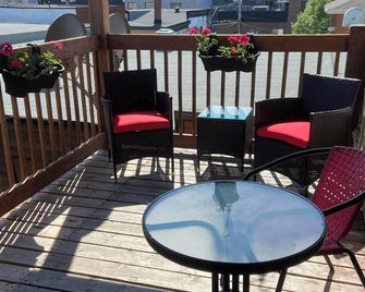 Logement voyageurs ou travailleur 501 - La Tuque - Balkon