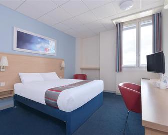 Travelodge Nottingham Riverside - Nottingham - Bedroom