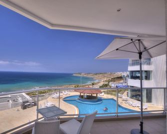 Hotel Farah Tanger - Tanger - Uima-allas