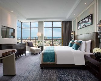 Ramada Plaza by Wyndham Wuhan Huangpi - Wuhan - Habitación