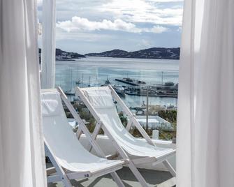Rhenia Mykonos - Tourlos - Балкон