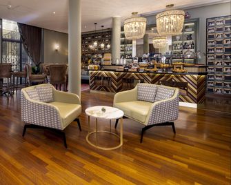 Hotel Indigo Turin By IHG - Turin - Building