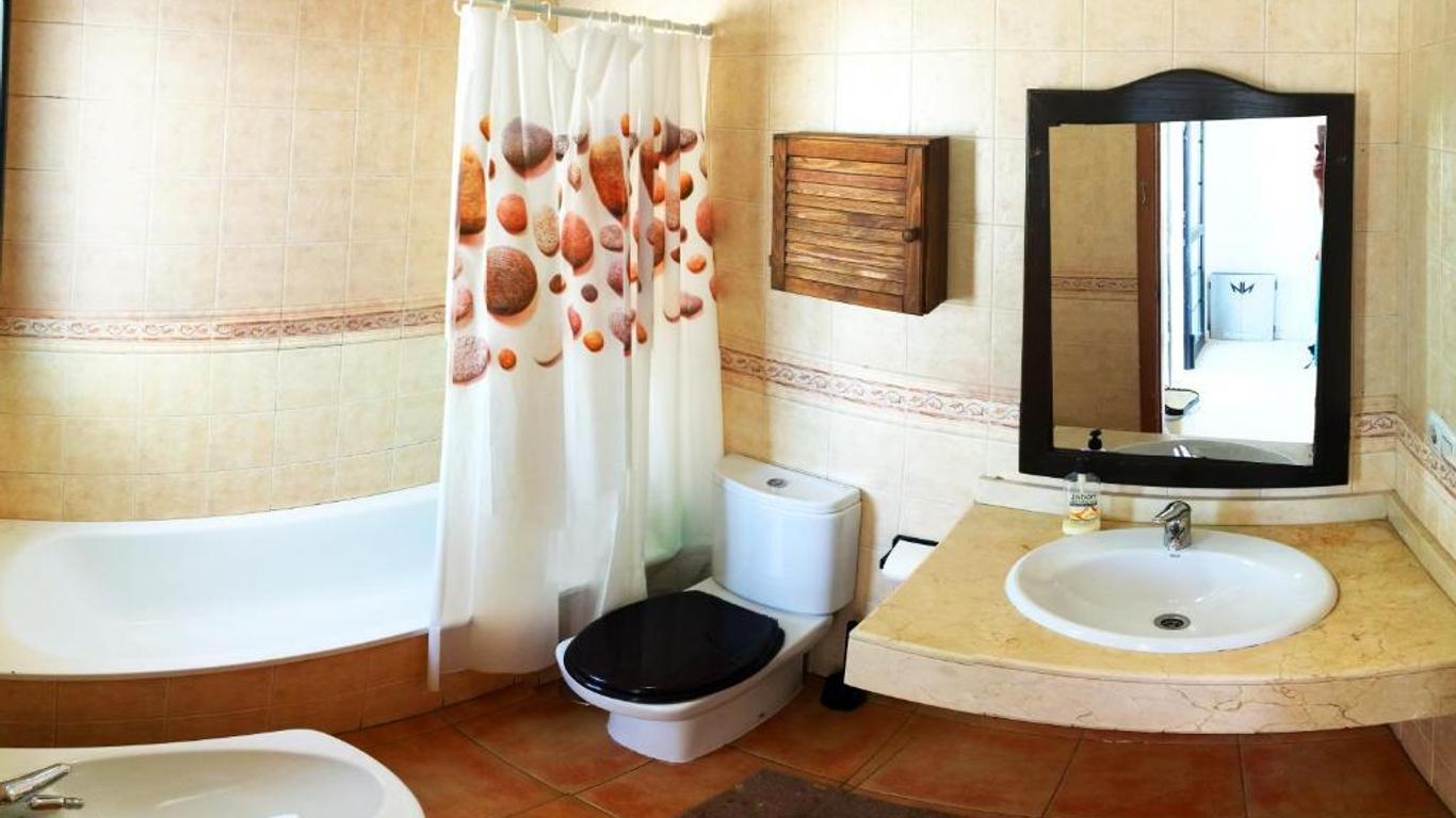 Bhavana Surf House