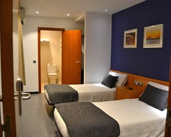 Hostal Apolo - ברצלונה - חדר שינה