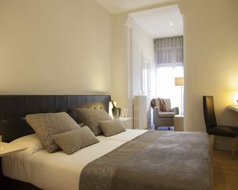 Hostal Goya - Barcelona - Bedroom