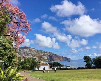 Fort of Old Town Apartments by Ourmadeir - Funchal - Vista del exterior