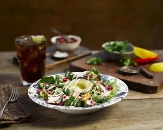 The Old Borough Hotel - Wetherspoon - Swords - Food