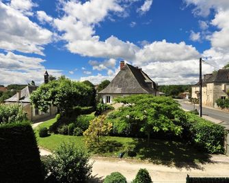 Auberge d'ici et d'ailleurs - Cressensac - Vista del exterior