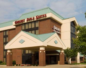 Drury Inn & Suites Champaign - Champaign - Edificio