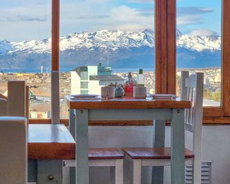 Hostería Aonikenk - Ushuaia - Balcony