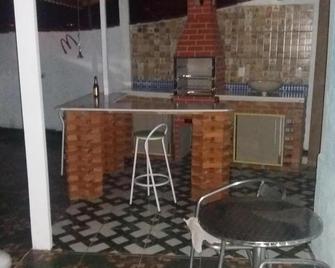The Castle Of The Neighborhood. Winter With Hot Air Conditioning. Comes! - Barueri - Kitchen