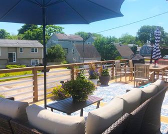 Private Sanctuary in Stonington Boro - Stunning Coastal Views - Boaters Paradise - Stonington - Balcony