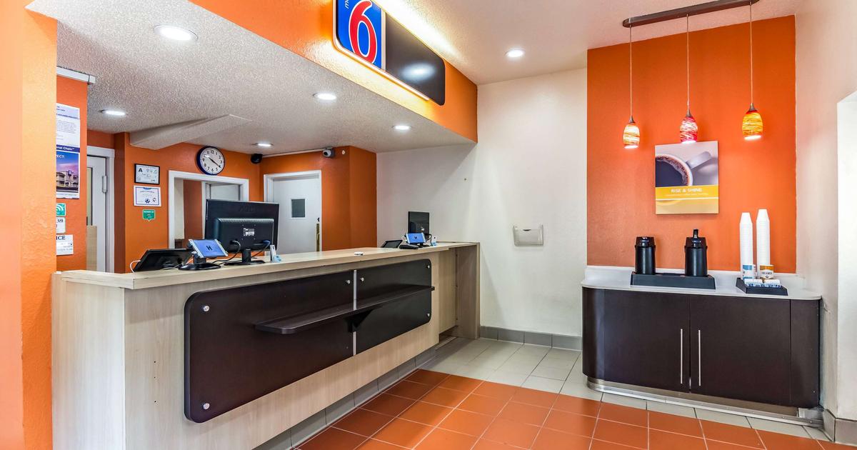 Motel 6 Raleigh Southwest Cary £53. Raleigh Hotel Deals & Reviews KAYAK