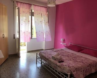 Roma Sister - Rome - Bedroom