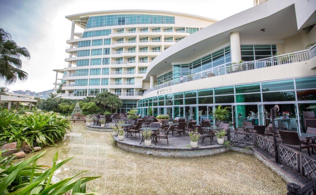 سن شاين ريزورت إن تايم سانيا