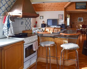 Nice Home In Berg I Østfold - Halden - Kitchen