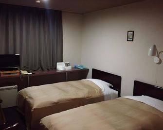 Business Hotel Kamoshita - Mito - Soverom