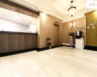 Joy Hotel - Suwon - Front desk
