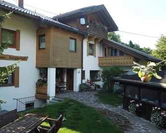 Gästehaus Bergkristall - Wallgau - Gebouw