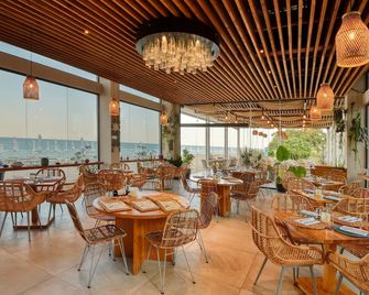 Grifid Encanto Beach Hotel - Wellness & Spa - Golden Sands - Ravintola