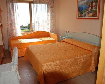 Capo Circeo - San Felice Circeo - Bedroom
