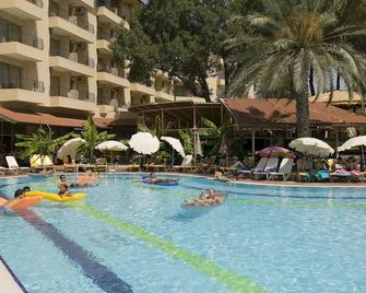 Palm Dor Hotel - Side - Pool