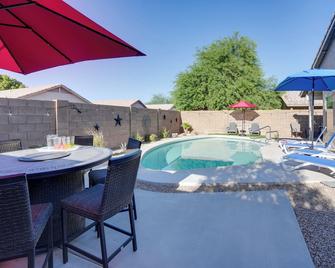Sunny Surprise Getaway with Private Yard and Pool - Surprise - Pool