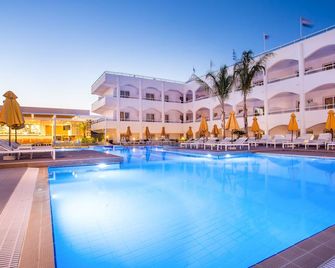 Orion Hotel - Faliraki - Pool