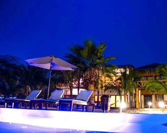 Bamboo Lodge Zorritos - Zorritos - Pool